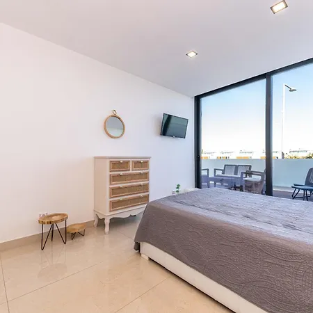 Lux - Golden Nelly By Algartur * Luz de Tavira